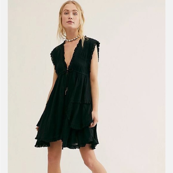 Free People Dresses & Skirts - Free People Antoinette Lined Fit & Flare Cotton Black V-neck Sleeveless Dress L